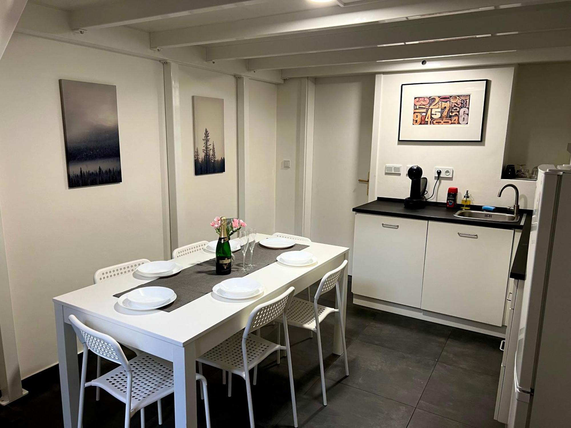 Apartmán Opletalova 1min From Wenceslas Square